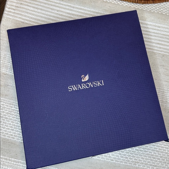 Swarovski Louison Necklace 
White, Rhodium plated - Picture 5 of 9